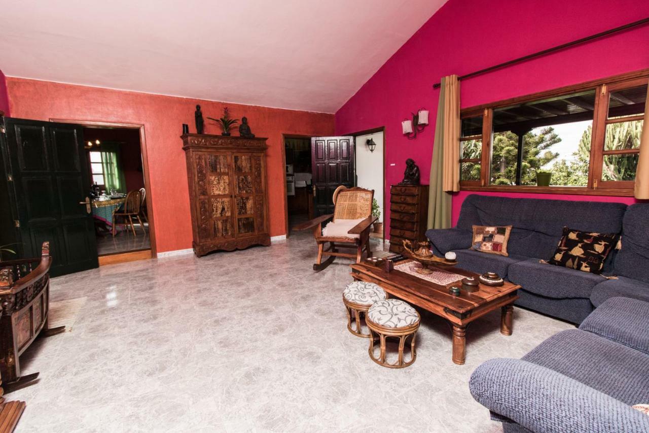 Casa Nora Güime Exterior foto