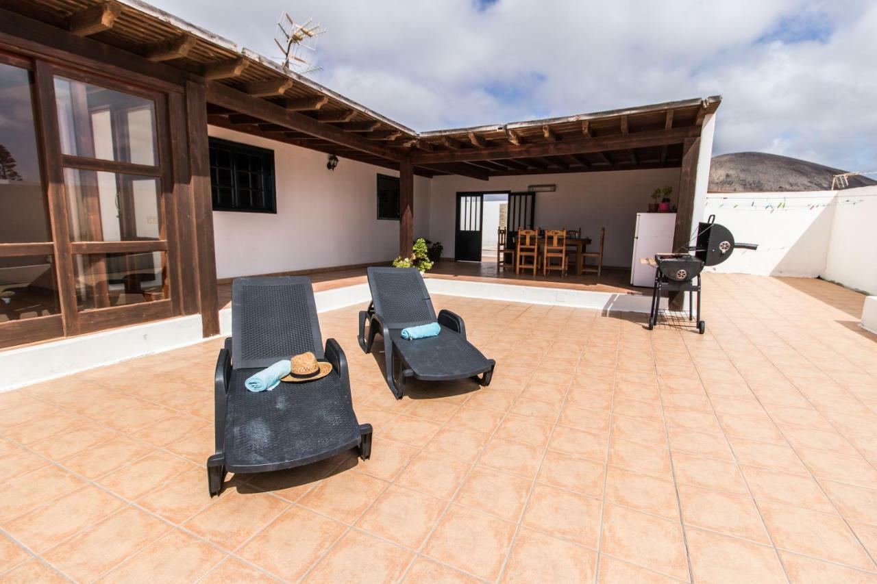 Casa Nora Güime Exterior foto
