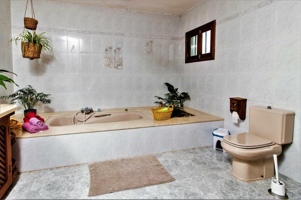 Casa Nora Güime Exterior foto